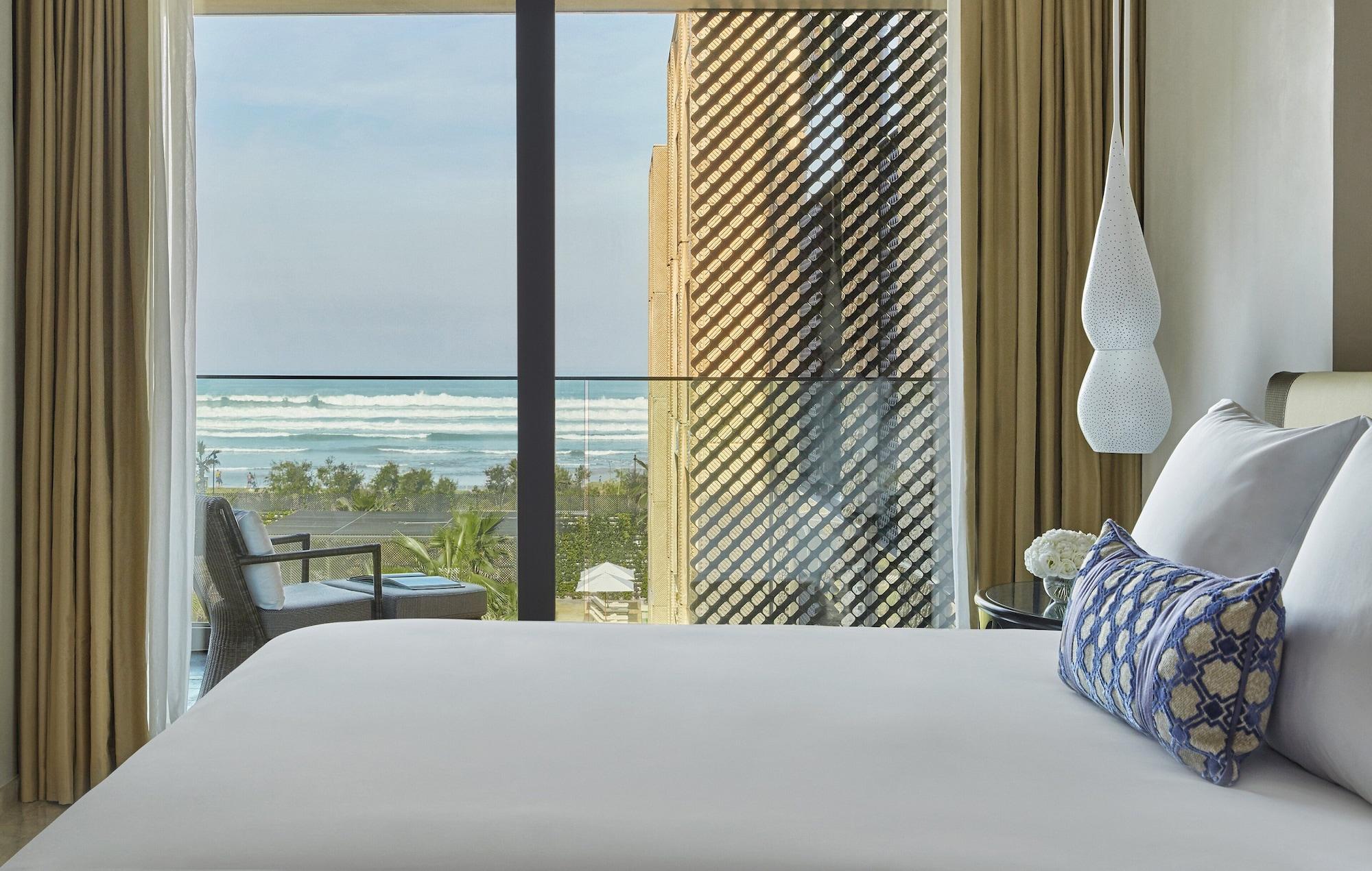 Four Seasons Hotel Casablanca Exterior photo A guest room at the hotel