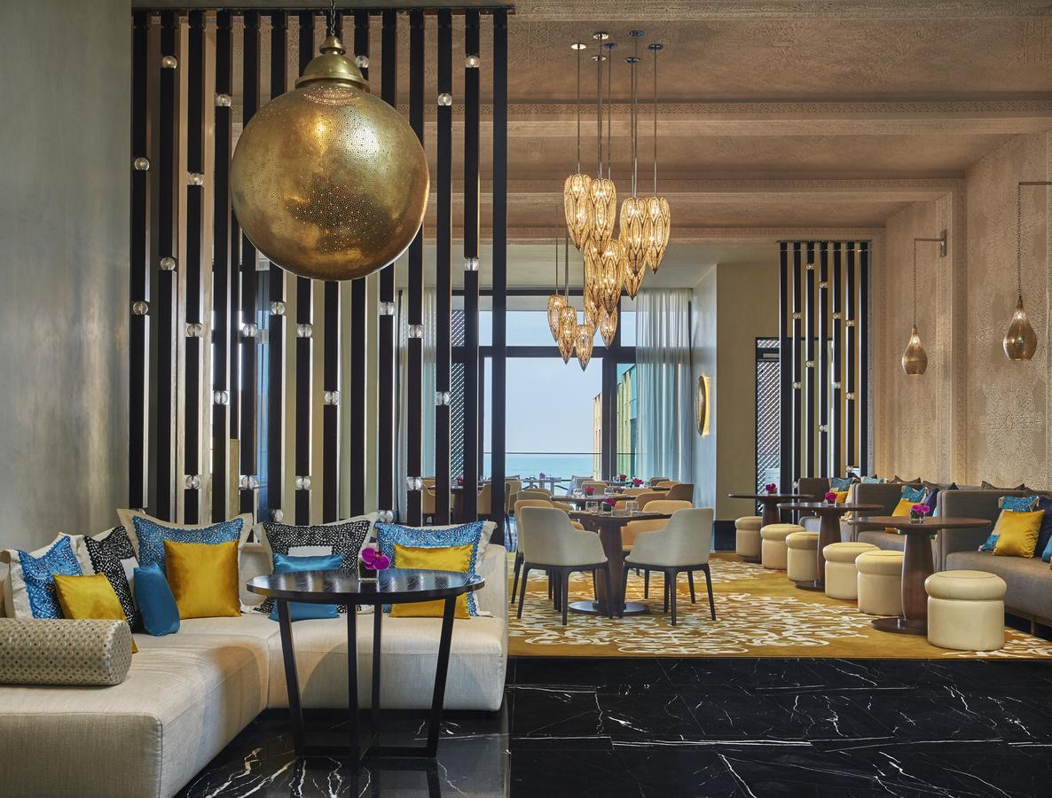 Four Seasons Hotel Casablanca Exterior photo The Lounge at the Ritz-Carlton, DIFC